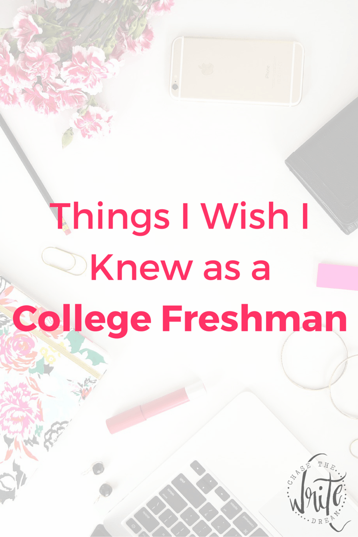 Things I Wish as I Knew as a College Freshman | From managing my time to making new friends, there was lots to learn as a new college student. Click to read what I wish I knew and what tips I have for you!